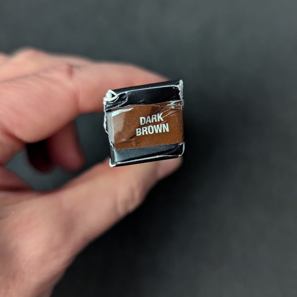 Anastasia Beverly Hills Brow Definer in Dark Brown - Picture 8 of 12